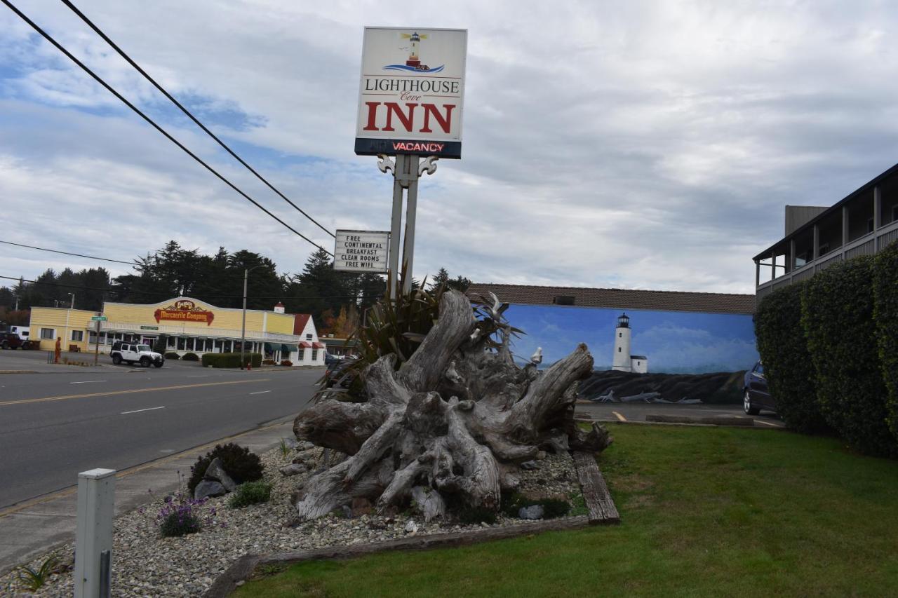 Lighthouse Cove Inn Bandon Buitenkant foto The Lighthouse Inn